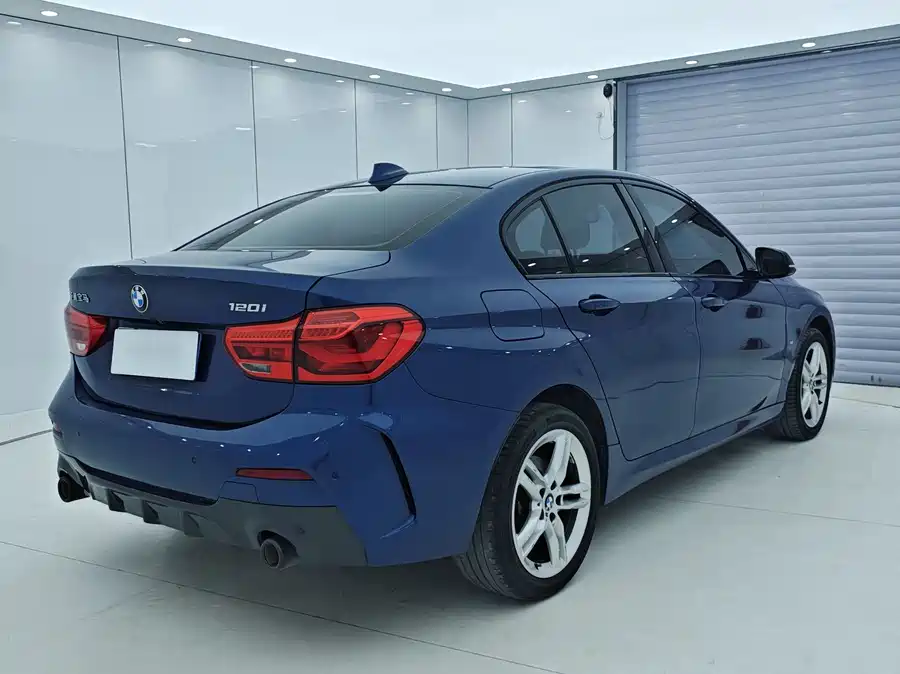 BMW 1-series, 2022 — фото 4