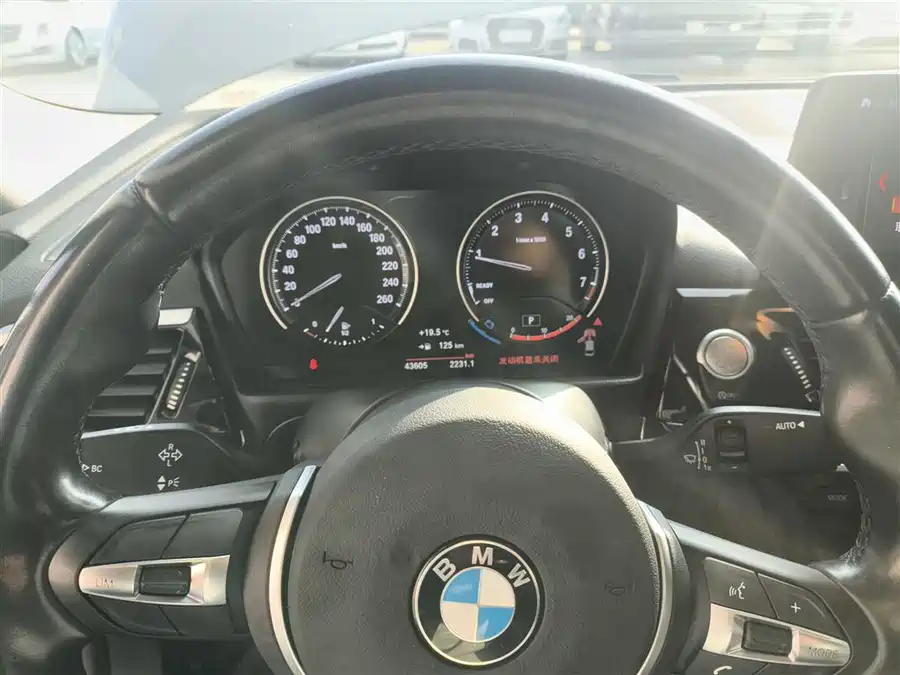 BMW 1-series, 2022 — фото 3