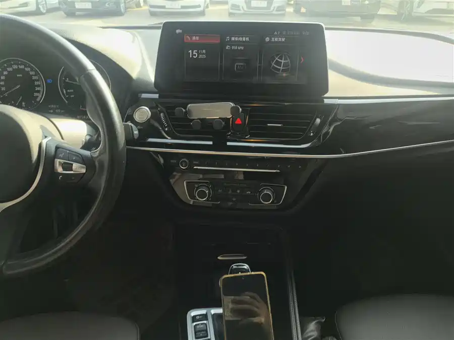 BMW 1-series, 2022 — фото 4