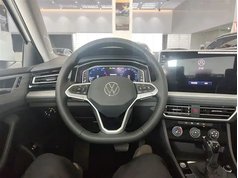 速腾 2025款 改款三 300TSI DSG超越版