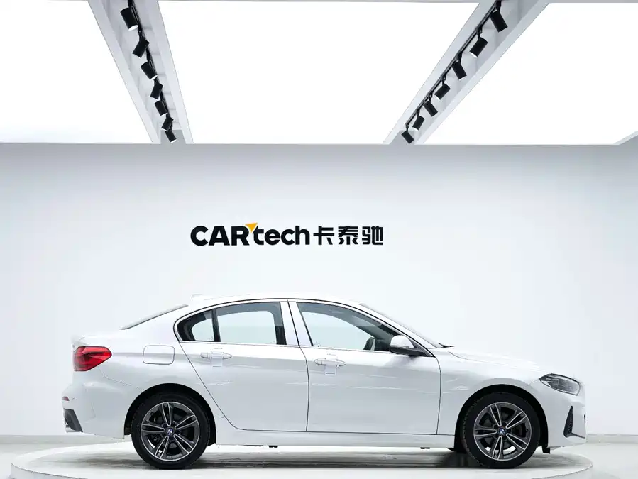 BMW 1-series, 2022 — фото 3