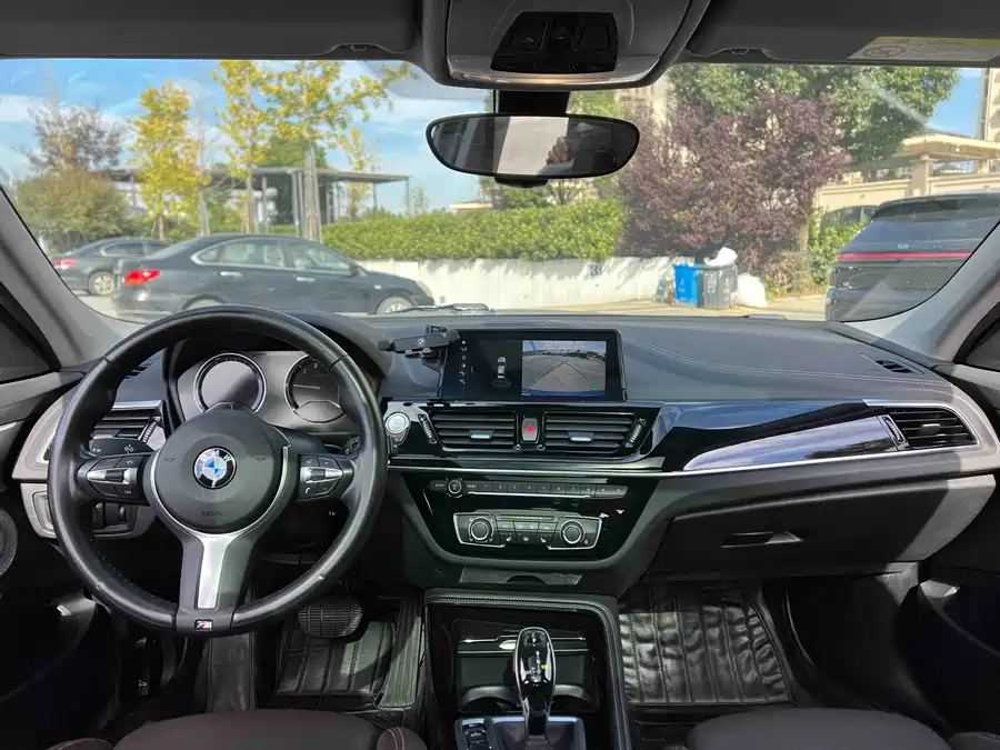 BMW 1-series, 2021 — фото 4