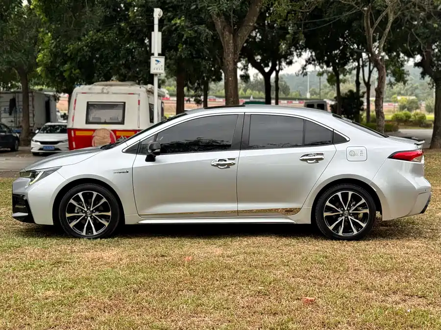 Toyota Levin, 2021 — фото 4