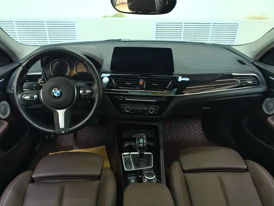 BMW 1-series, 2022 — фото 4