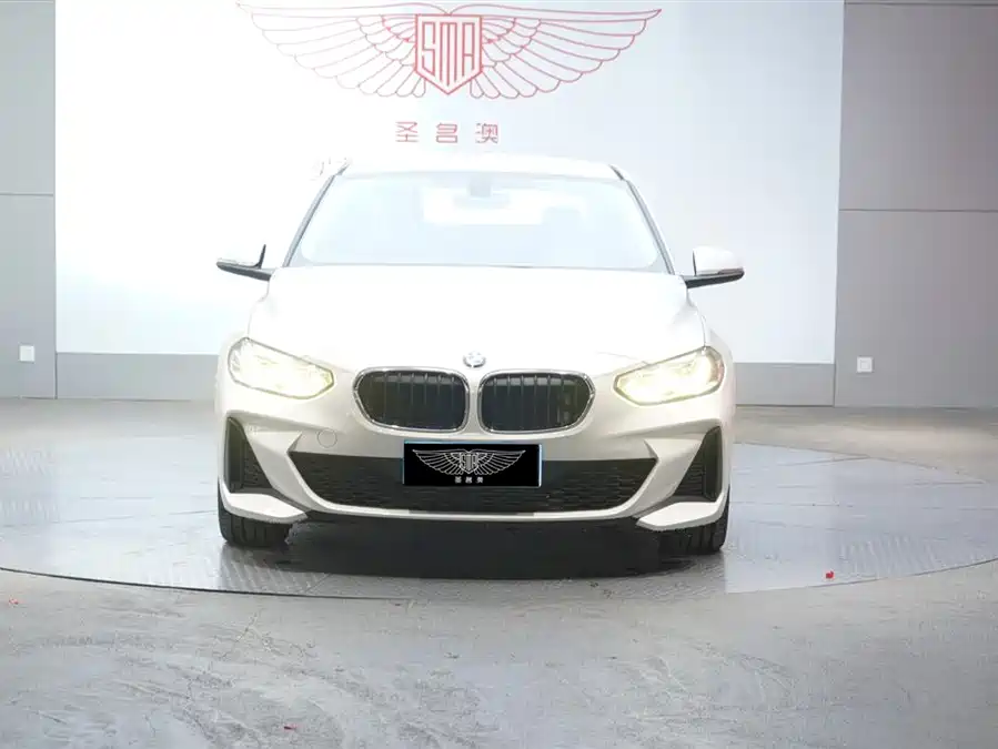 BMW 1-series, 2021 — фото 3