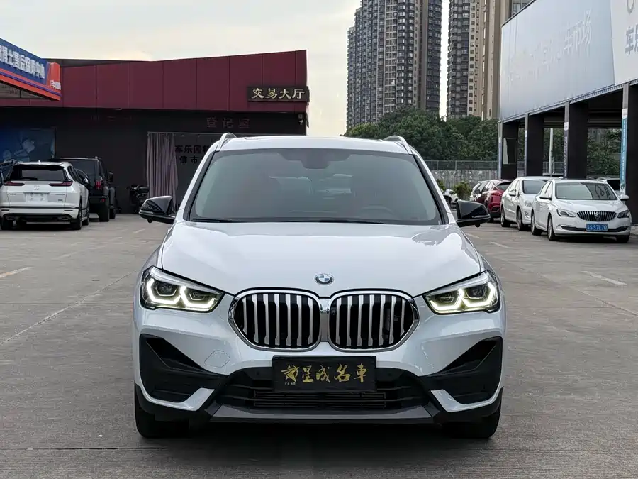 BMW X1, 2022 — фото 2