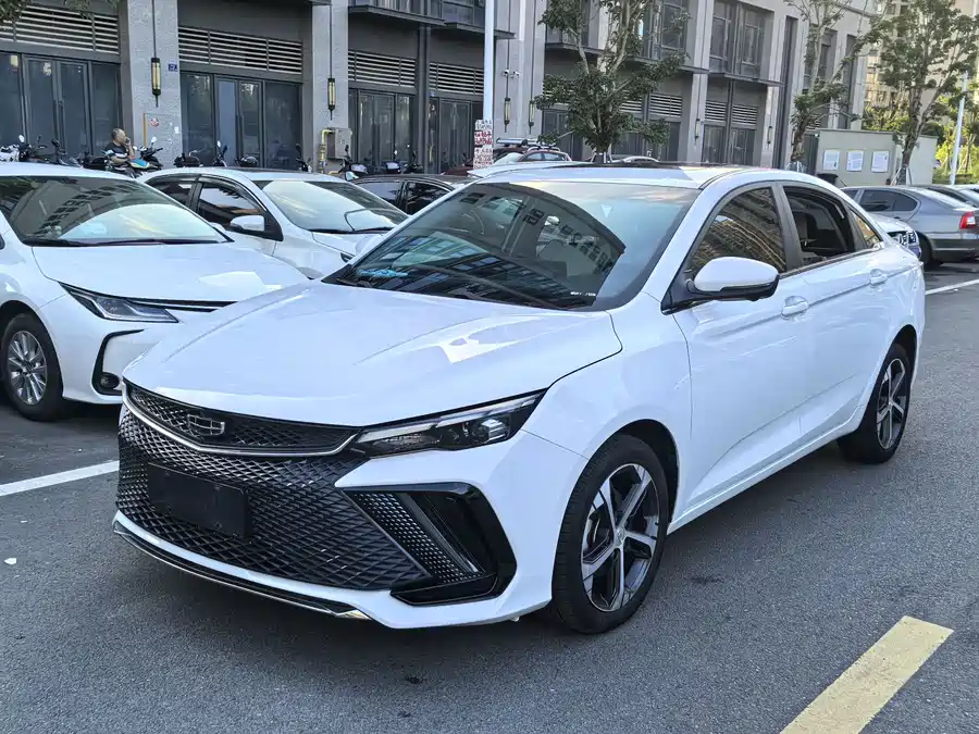 Geely Emgrand L, 2022