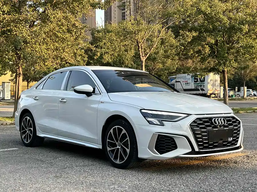 Audi A3, 2021 — фото 3