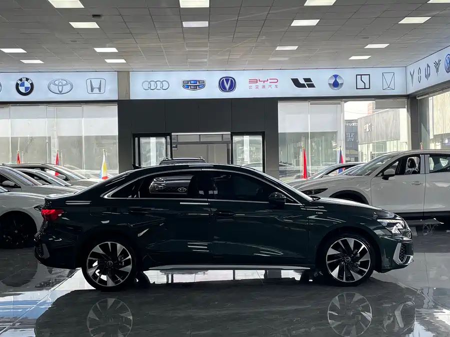 Audi A3, 2022 — фото 5