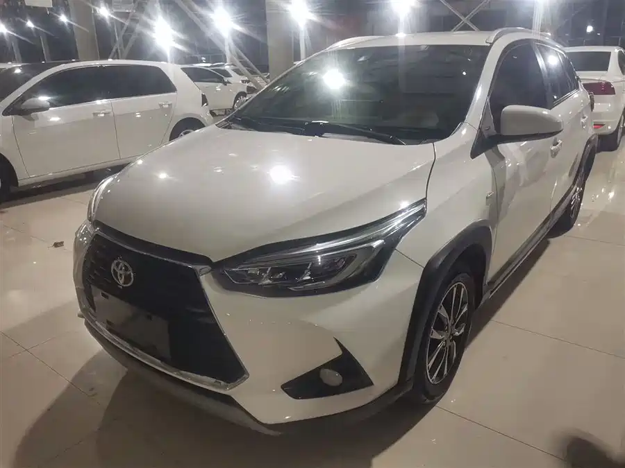 Toyota Yaris L, 2023