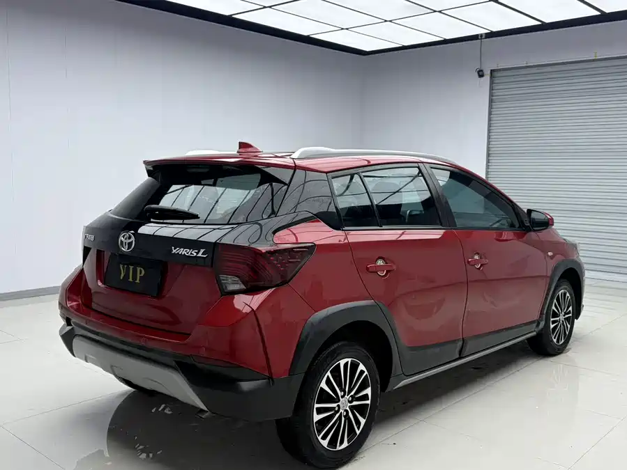 Toyota Yaris L, 2022 — фото 4