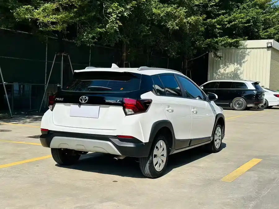 Toyota Yaris L, 2021 — фото 4