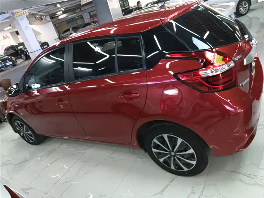 Toyota Yaris L, 2021 — фото 4