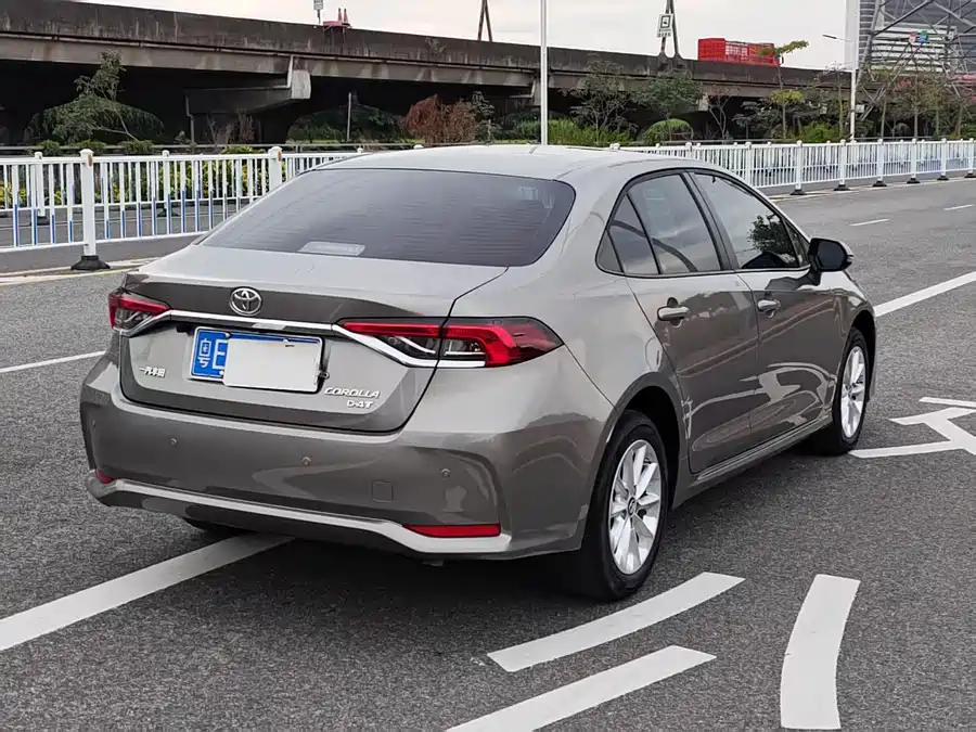 Toyota Corolla, 2022 — фото 4
