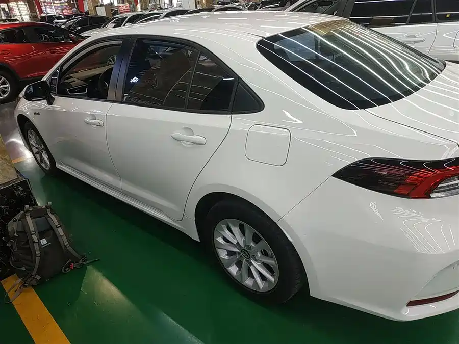 Toyota Corolla, 2022 — фото 4