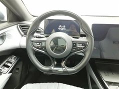 海豹 2022款 550km 标准续航后驱版尊贵型