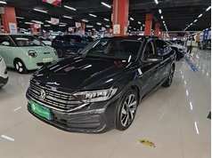 速腾 2025款 改款三 300TSI DSG超越版
