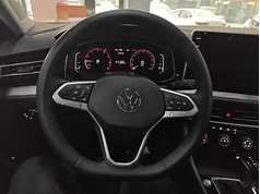 速腾 2025款 改款三 300TSI DSG超越版