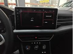 速腾 2025款 改款三 300TSI DSG超越版