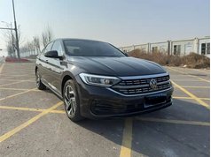 速腾 2025款 300TSI DSG卓越版