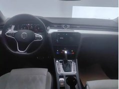 迈腾 2023款 200万辆纪念版 330TSI DSG豪华型