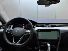 迈腾 2023款 200万辆纪念版 330TSI DSG豪华型