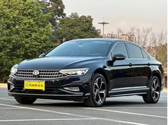 迈腾 2023款 200万辆纪念版 330TSI DSG豪华型