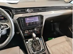 迈腾 2023款 200万辆纪念版 330TSI DSG领先型