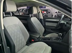 迈腾 2023款 200万辆纪念版 330TSI DSG领先型