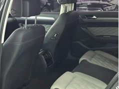 迈腾 2023款 200万辆纪念版 330TSI DSG领先型