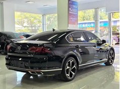 迈腾 2023款 200万辆纪念版 330TSI DSG领先型