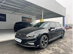 迈腾 2023款 200万辆纪念版 330TSI DSG豪华型