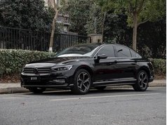 迈腾 2023款 200万辆纪念版 330TSI DSG豪华型