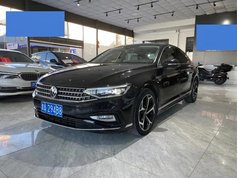 迈腾 2023款 200万辆纪念版 330TSI DSG豪华型