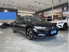 迈腾 2023款 200万辆纪念版 330TSI DSG豪华型
