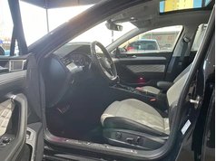 迈腾 2023款 200万辆纪念版 330TSI DSG豪华型