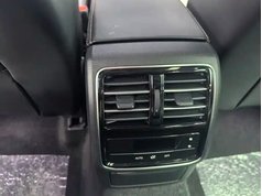 迈腾 2023款 200万辆纪念版 330TSI DSG领先型