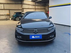 迈腾 2023款 200万辆纪念版 330TSI DSG豪华型