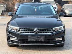 迈腾 2023款 200万辆纪念版 330TSI DSG豪华型