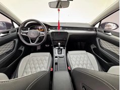 迈腾 2023款 200万辆纪念版 330TSI DSG领先型