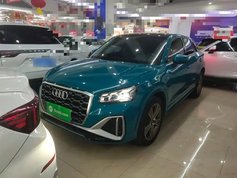 奥迪Q2L 2022款 35 TFSI 时尚动感型