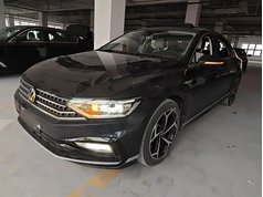 迈腾 2023款 200万辆纪念版 330TSI DSG豪华型
