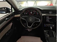 迈腾 2023款 200万辆纪念版 330TSI DSG豪华型