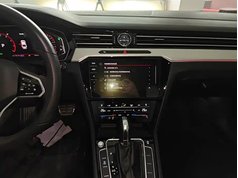 迈腾 2023款 200万辆纪念版 330TSI DSG豪华型