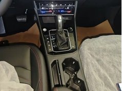 朗逸 2024款 300TSI DSG星空领先版