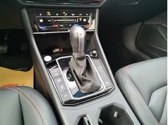 朗逸 2024款 300TSI DSG星空领先版