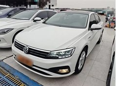 凌渡 2021款 230TSI DSG风尚版