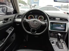 凌渡 2021款 230TSI DSG风尚版