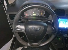 五菱宏光 2020款 1.2L S基本型国VI LSI