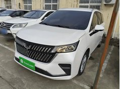 五菱佳辰 2022款 1.5L 手动畅享舒适型
